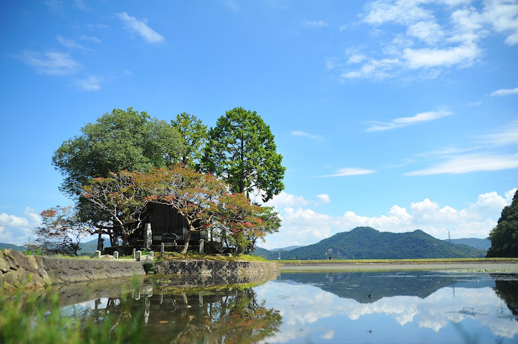 コペンのコペン・コペンl880k・須濱神社・池に浮かぶ神社・池にうつる山に関するカスタム事例の投稿画像3枚目