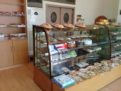 مخبز وحلويات تنوري 