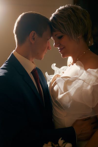 結婚式の写真家Aleksandr Sharov (sashasharoff)。4月11日の写真