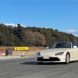 S2000