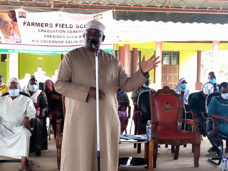 Governor Salim Mvurya addressing farmers at Kwale Cultural Center in Matuga on Friday, October 9.