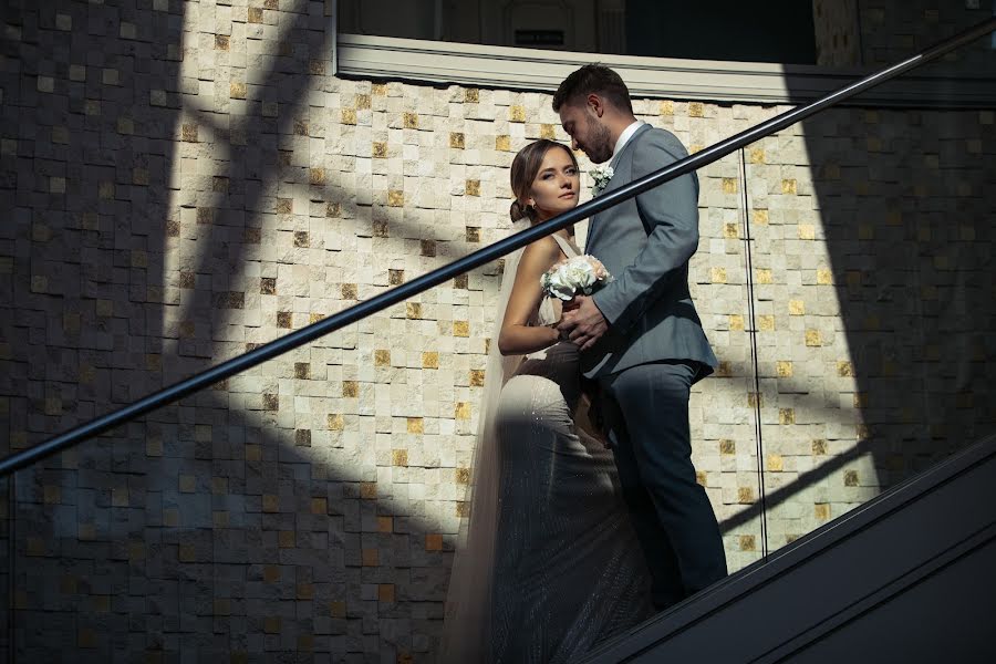 Fotógrafo de casamento Vladislav Volkov (volkvrn). Foto de 6 de abril 2019