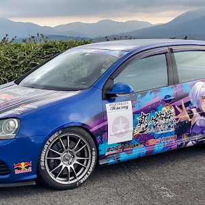 ゴルフ R32