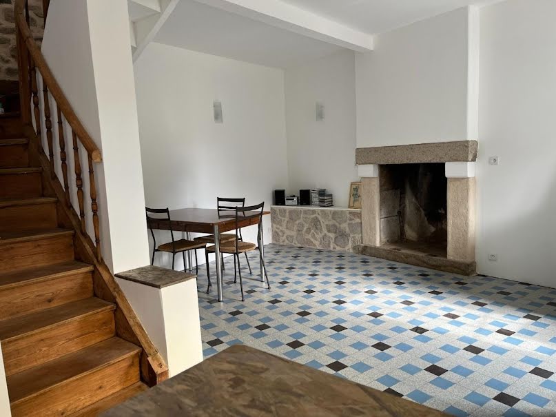 Vente maison 4 pièces 70 m² à Plounévez-Moëdec (22810), 139 500 €