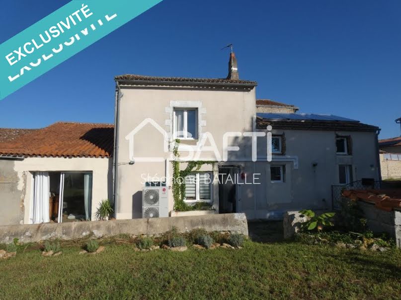 Vente maison 3 pièces 84 m² à Lhoumois (79390), 88 000 €