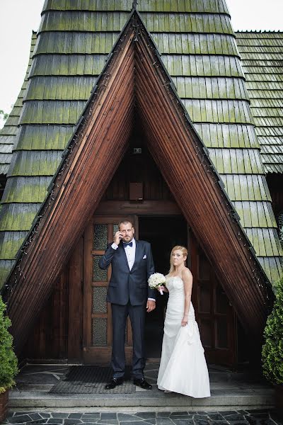 Fotografo di matrimoni Grey Mount (greymountphoto). Foto del 23 giugno 2017