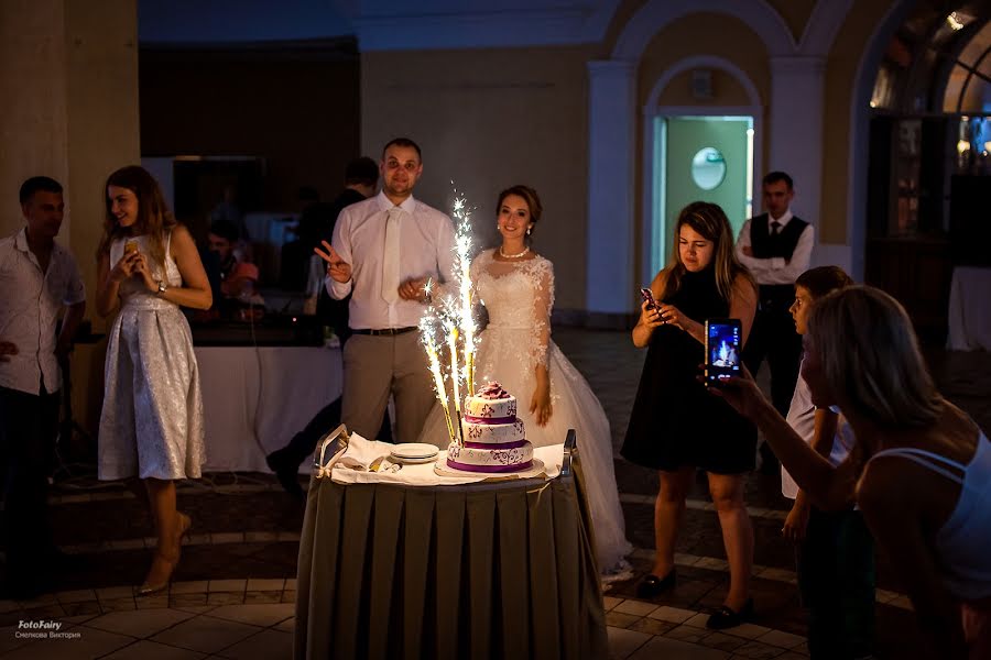 Fotógrafo de bodas Viktoriya Smelkova (fotofairy). Foto del 26 de octubre 2018