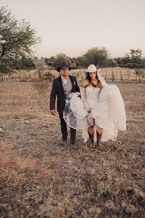 Fotografo di matrimoni Heri Hernández (herihernandez). Foto del 30 settembre 2023