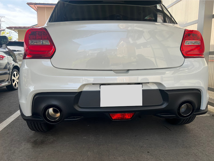 スイフトスポーツのスイフトスポーツZc33s・モンスタースポーツ・マフラー・マフラーとりつけに関するカスタム事例の投稿画像1枚目