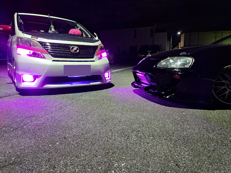 スープラのLIBERTE・12月もよろしくお願いします・20アルヴェル・JZA80に関するカスタム事例の投稿画像9枚目