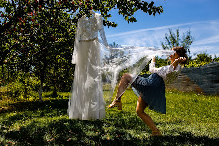 Svatební fotograf Claudiu Negrea (claudiunegrea). Fotografie z 19.července 2017