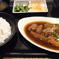 百八魚場 - 平價生魚片丼飯定食