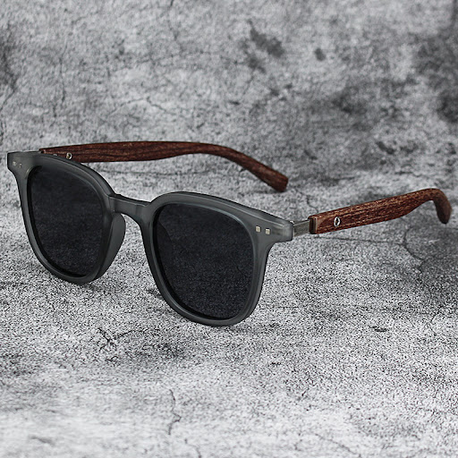 Title 2, Retro Wood Grain Polarized Myopia Sunglasses UV...