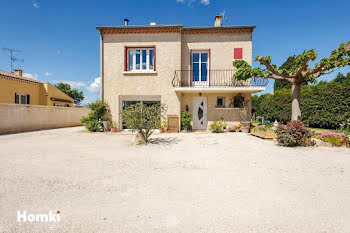 villa à Cabannes (13)