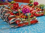 Candy Christmas Sleigh was pinched from <a href="https://www.facebook.com/DiyGardenAndCrafts/photos/a.415333008564753.1073741828.415331385231582/682565685174816/?type=1" target="_blank">www.facebook.com.</a>