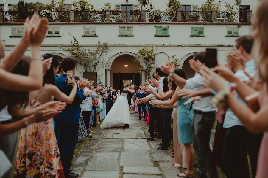 結婚式の写真家Alessandro Negrini (italianlovers)。2021 8月18日の写真