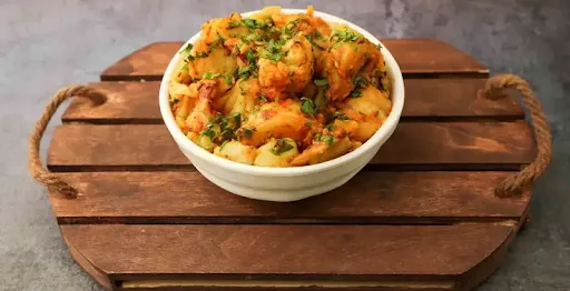 Aloo Gobi Hara Pyaz