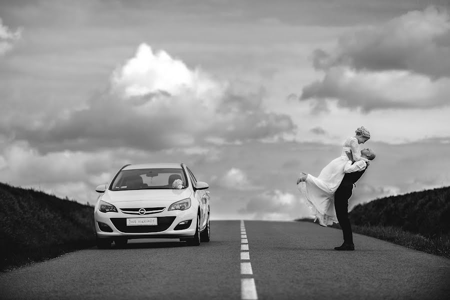 Fotógrafo de bodas Mirek Basista (fotoperla). Foto del 18 de mayo 2017