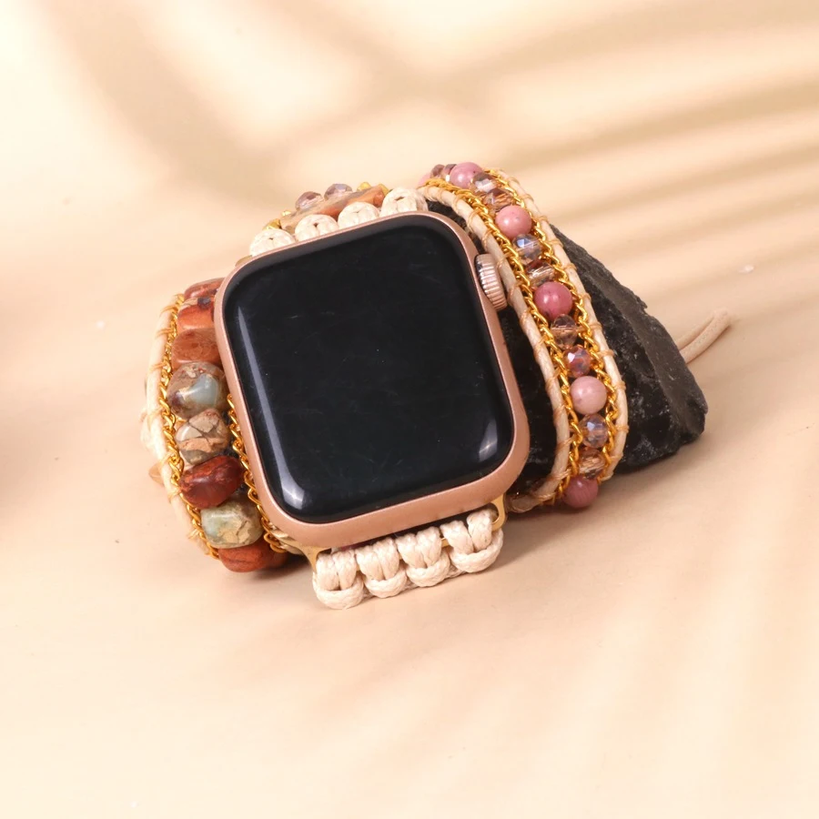 Bracelet à trois couches en perles de pierre enroulées avec bracelet tressé, un accessoire élégant et polyvalent pour un usage quotidien ou des occasions spéciales.