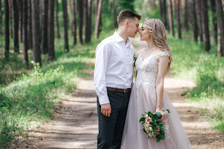 Fotógrafo de casamento Oleg Ovchinnikov (ovchinnikov). Foto de 8 de janeiro 2019