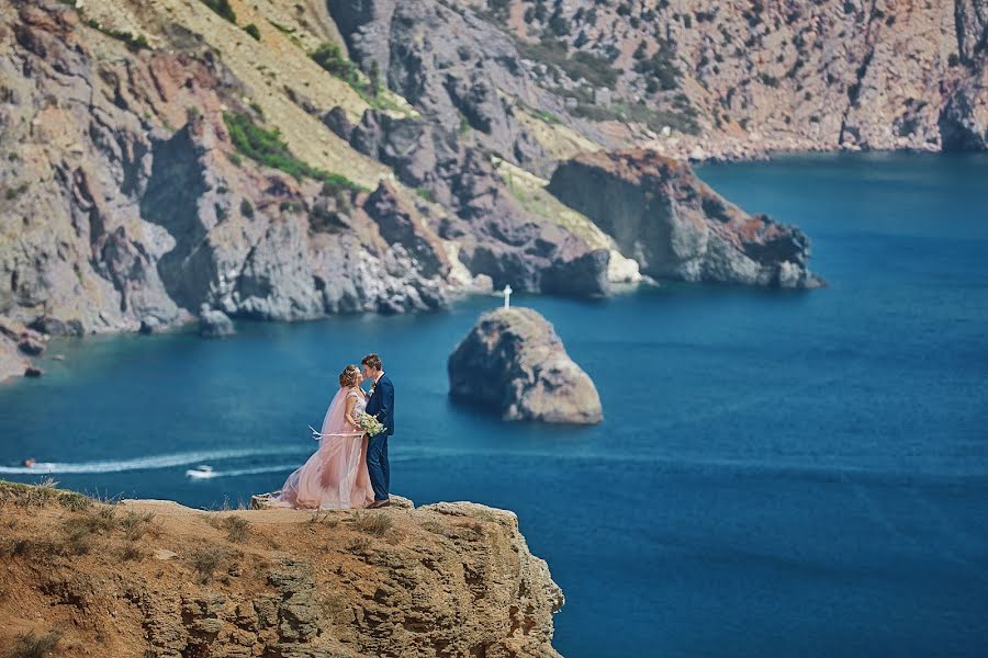 Wedding photographer Sergey Yushkov (yushkov). Photo of 4 June 2019