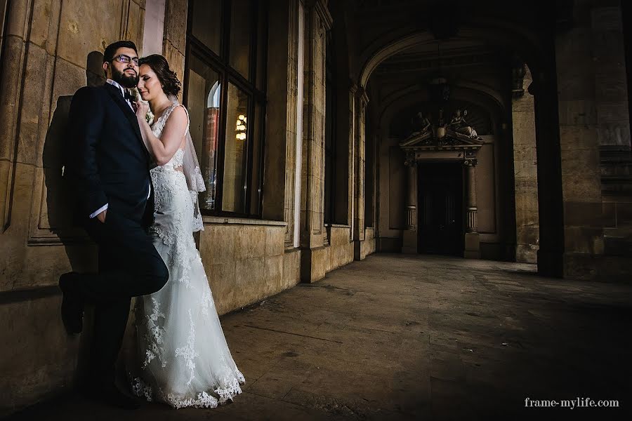 婚禮攝影師Alexandru Grigore（grigorealexandru）。2017 5月2日的照片
