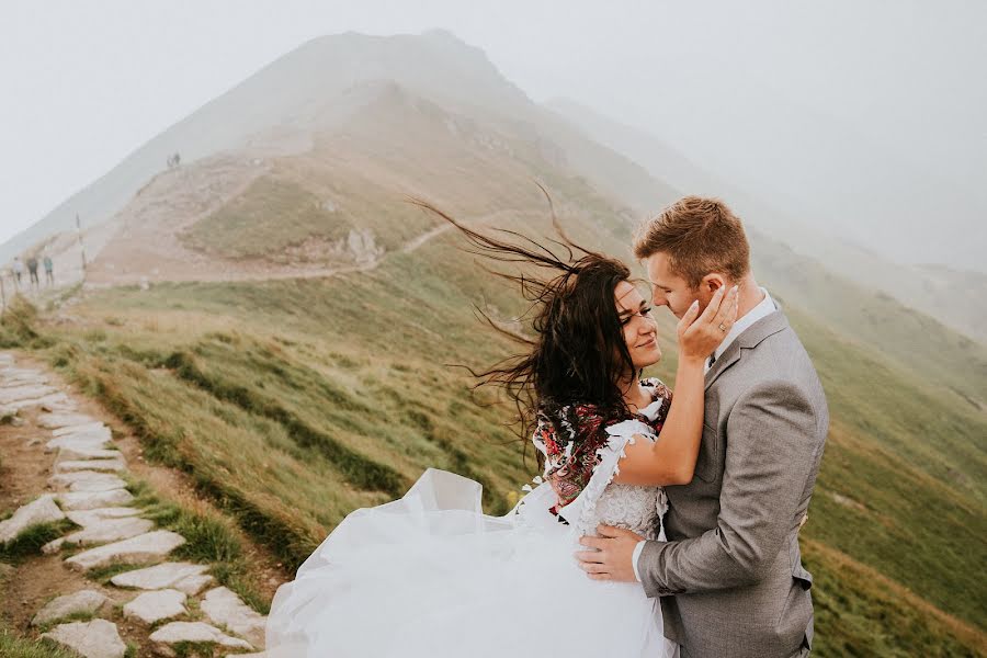 Fotógrafo de casamento Karol Nycz (karolnycz). Foto de 4 de outubro 2019