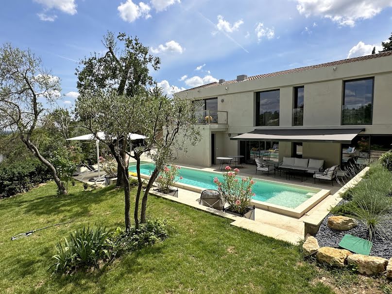 Vente villa 5 pièces 270 m² à Nimes (30000), 1 750 000 €