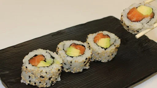 Salmon Avocado Roll