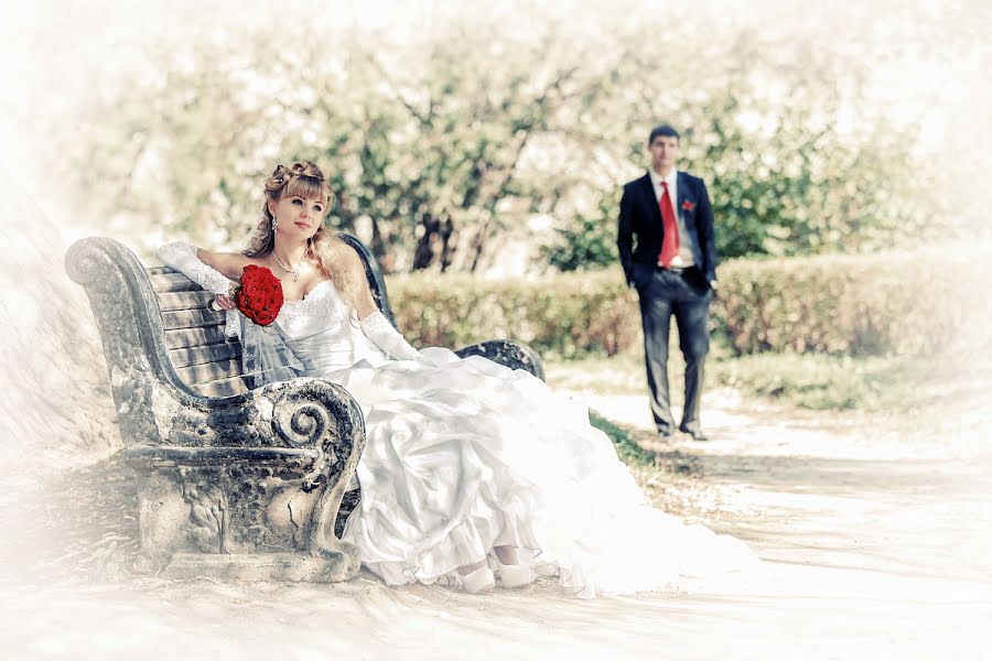 Wedding photographer Nataliya Bashkatova (nataliartfoto). Photo of 27 January 2013