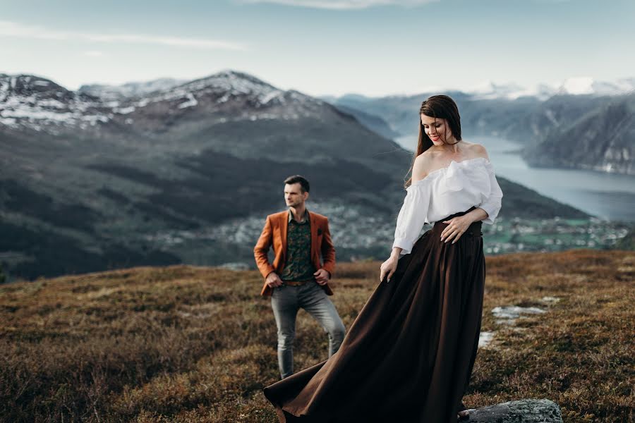 ช่างภาพงานแต่งงาน Ruslan Fedyushin (rylik7) ภาพเมื่อ 8 มิถุนายน 2019