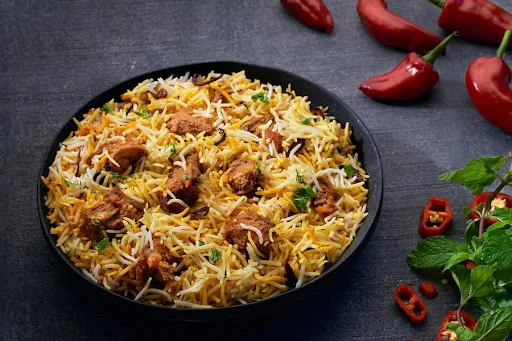 Guntur Special Chicken Biryani Boneless 750 ML