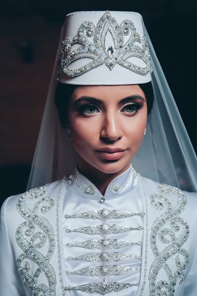 Fotografo di matrimoni Georgiy Takhokhov (taxox). Foto del 2 novembre 2017