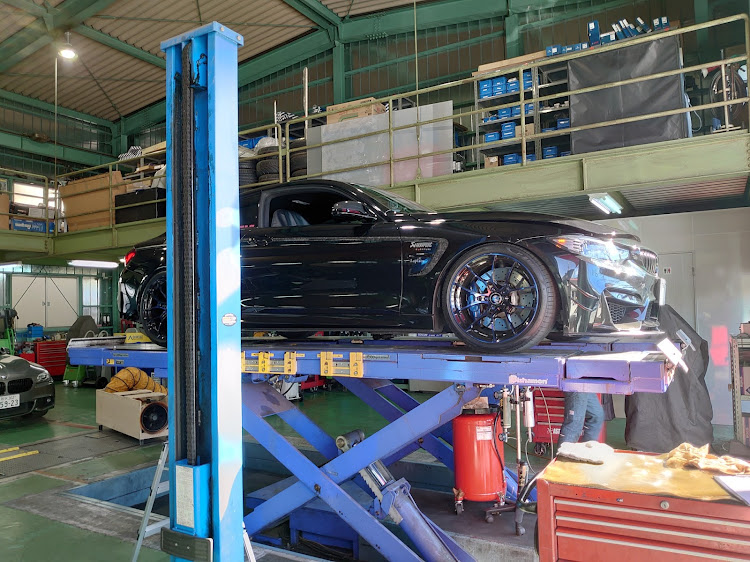 M4 クーペの今年1年ありがとうございました・来年もよろしくお願いします・暦の上ではディセンバー・Mのある暮らし・師走で安全運転に✨に関するカスタム事例の投稿画像3枚目