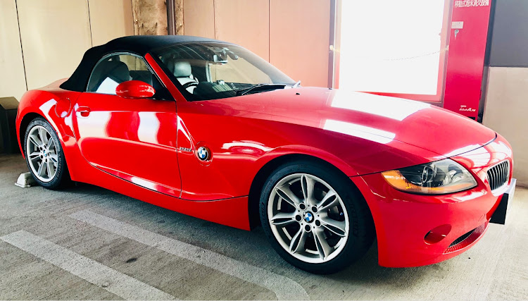 Z4 ロードスターの桜とコラボ🌸・ドライブ・DIY・洗車に関するカスタム事例の投稿画像1枚目