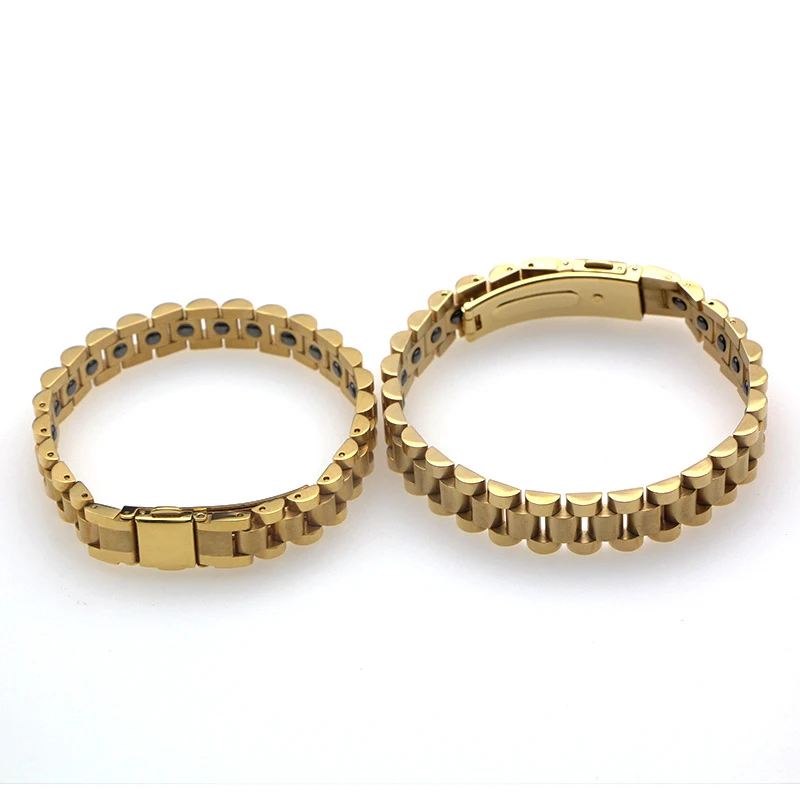 Bracelet de couple avec boucle, hématite, aimant, titane et acier. Un accessoire élégant offrant des bienfaits magnétiques et une grande durabilité.