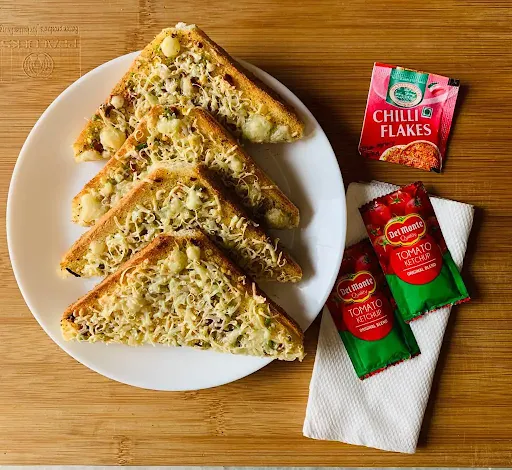 Chili Cheese Garlic Toast