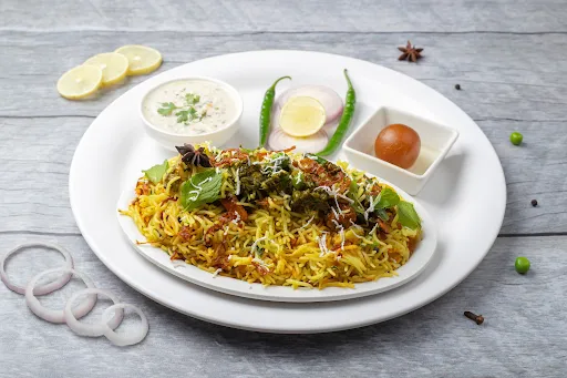 Classic Veg Hyderabadi Dum Biryani