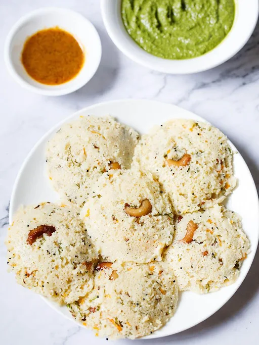 Rava Idli [2Pcs] + Sambar, Tomato Chutney, Coconut Chutney & Gunpowder