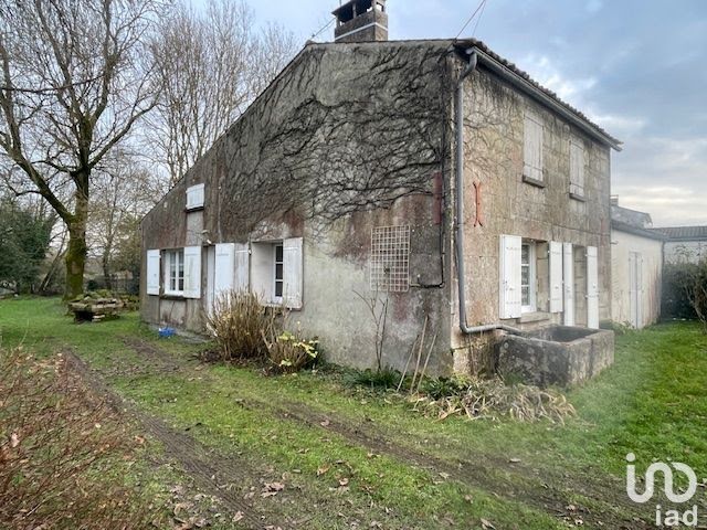 Vente maison 5 pièces 122 m² à Nieul-lès-Saintes (17810), 283 500 €