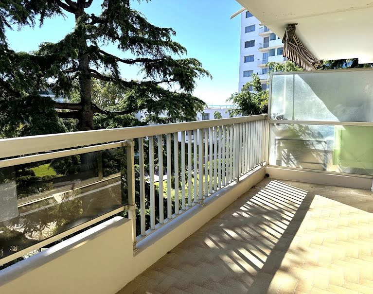 Vente appartement 1 pièce 33.63 m² à Saint-Laurent-du-Var (06700), 205 000 €