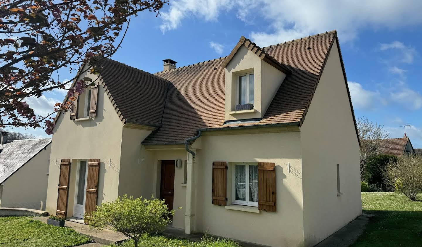 House Pacy-sur-Eure