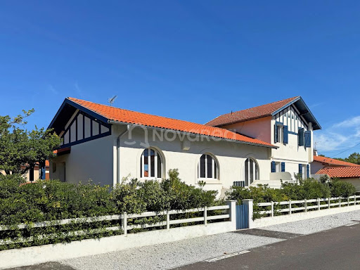 House purchase in Capbreton (40130) - Neighborhood La Plage - White house with orange roof tiles