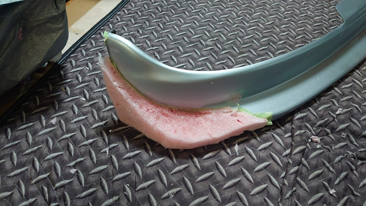 エッセのスポイラー加工・FRP加工・型作り・妄想を形に・エッセに関するカスタム事例の投稿画像7枚目
