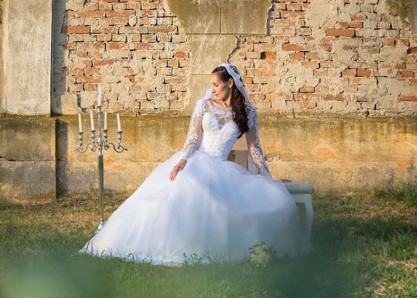 Esküvői fotós Melinda Csörgőné Antal (antalmeli). Készítés ideje: 2019 február 24.