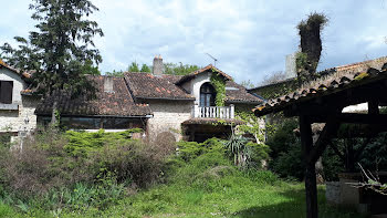 maison à Saint-benoit (86)