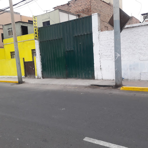 Av. la Libertad 430, San Miguel 15087, Perú