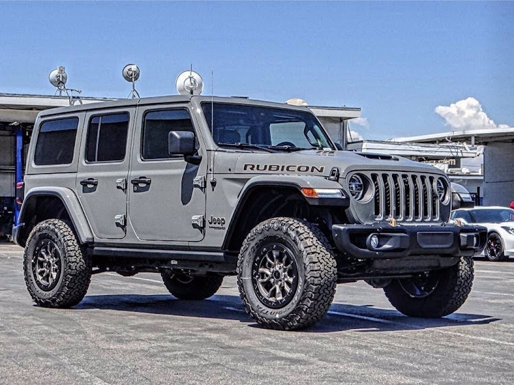 ラングラーアンリミテッドのrubicon392・JLラングラー・V8ラングラー・ルビコン392・JeepWranglerRubicon392に関するカスタム事例の投稿画像1枚目