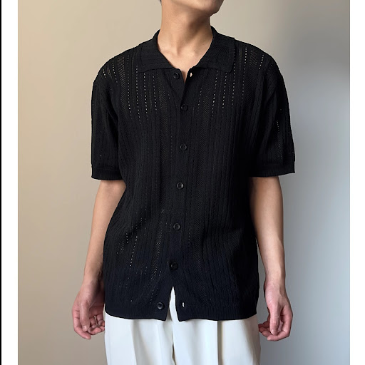 Title 17, Retro Hollow Lapel Short-sleeved Sweater for Me...