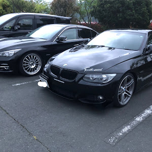 320i Mスポーツ